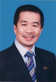 YBhg. Datuk Hj Mohd Naroden Bin Hj Majais